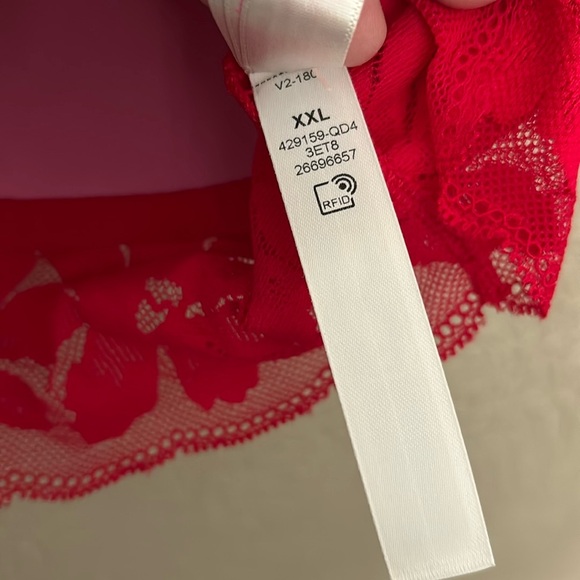 Women’s PINK Victorias Secret Bralette, Lace, Red Lace, XXL, Lightly Lined - Picture 7 of 8